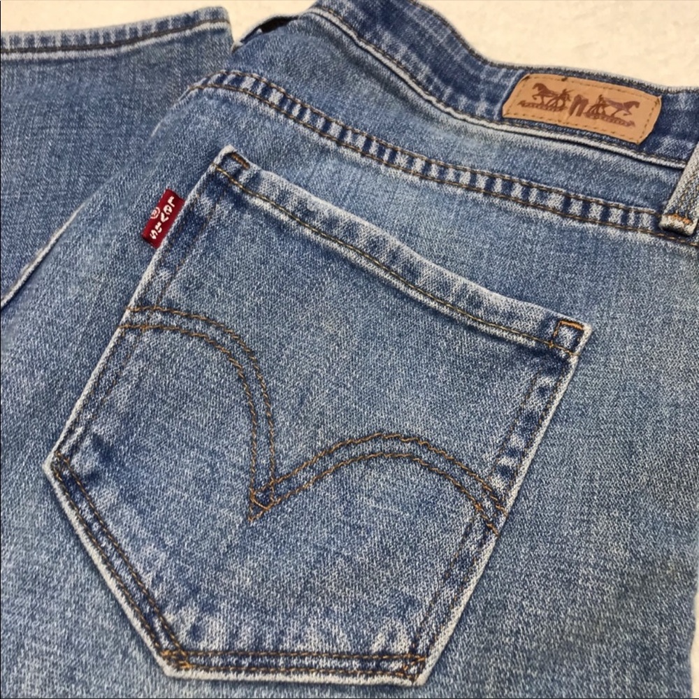 Levi prefect waist 525 straight leg denim